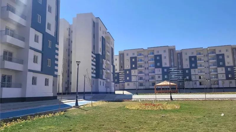 وزيرة الإسكان تتابع تقدم «سكن كل المصريين» بعدد من المدن الجديدة