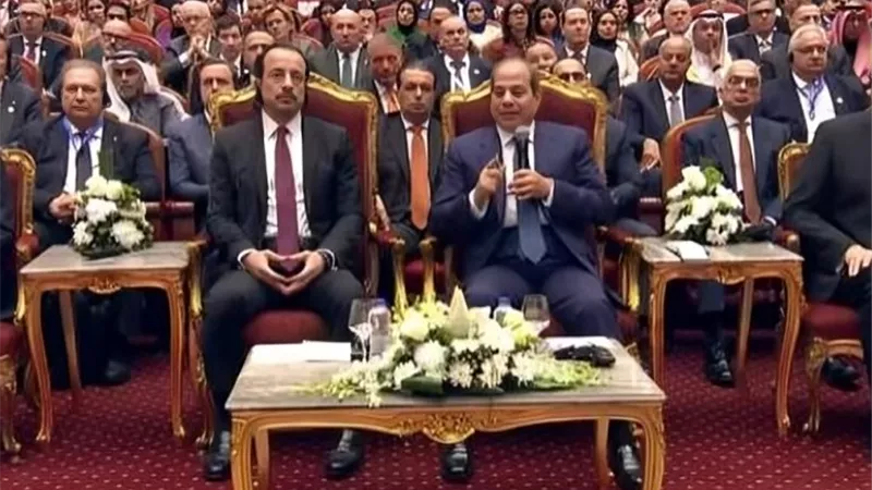 الرئيس السيسي: 