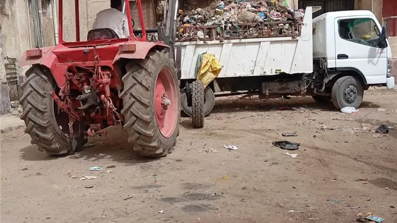 حملات نظافة مكثفة بالمنيا ترفع 119 طن مخلفات وتحسن البيئة بعدد من القرى