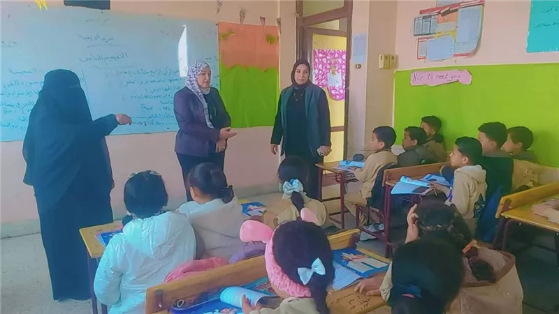 جولة ميدانية مكثفة لمتابعة انضباط العملية التعليمية بمدارس شرق الفيوم
