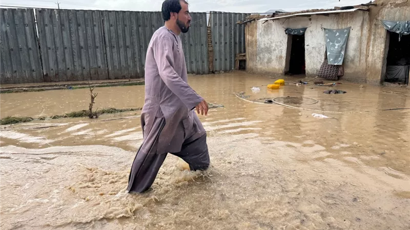 أمطار وعواصف تحصد أرواح 45 شخصًا في أفغانستان وباكستان 