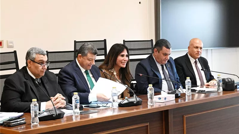 وزيرة الإسكان تعرض الحساب الختامي لموازنة الوزارة وهيئة المجتمعات