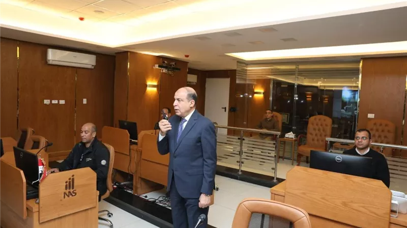 شوارع آمنة ومحال ملتزمة.. كيف نجحت المنيا في تطبيق قرار غلق المحال؟