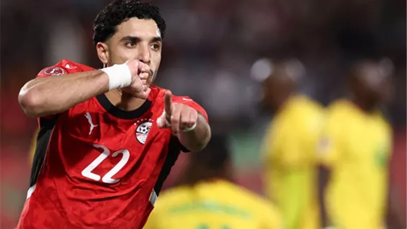 هيثم حسن ومرموش يقودان منتخب مصر أمام إسبانيا 