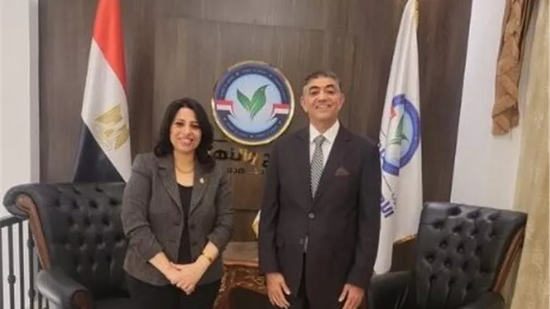 هشام عبد العزيز يُعين نورا حنا أمينة للمرأة بحزب الإصلاح والنهضة
