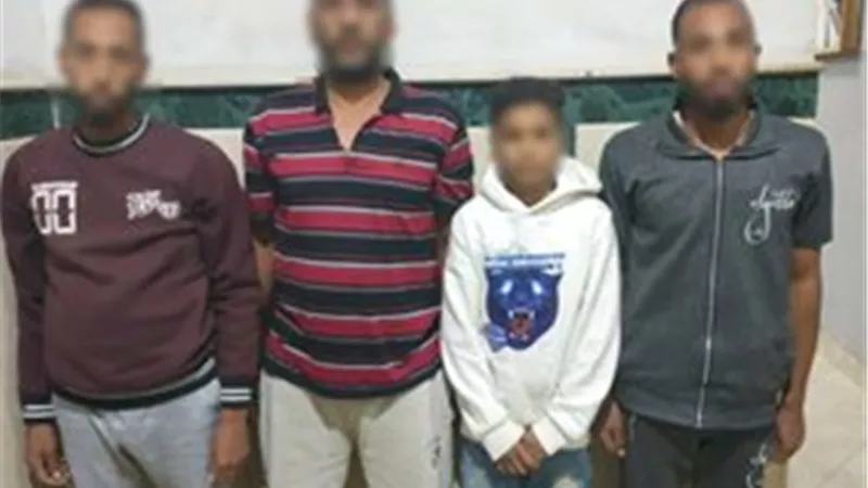 بسبب «السعار».. ضبط المتهمين بالتعدي على كلب بـ«عصا خشبية» في سوهاج