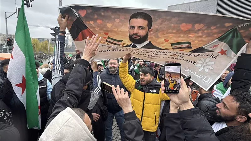 بعد زيارة الشرع.. ألمانيا تعمل على إعادة 3 ملايين لاجىء سوري خلال 3 سنوات 