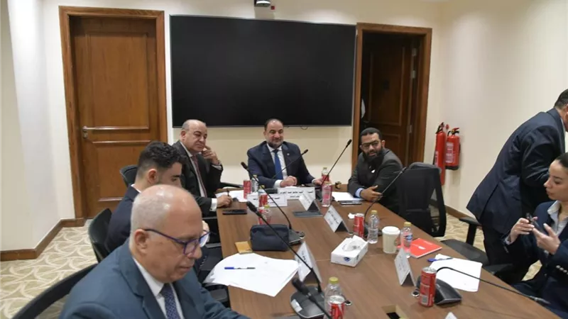 تابلت وعقد عمل وزيادة الأجور.. تفاصيل مناقشة تضامن النواب لمشكلات الرائدات