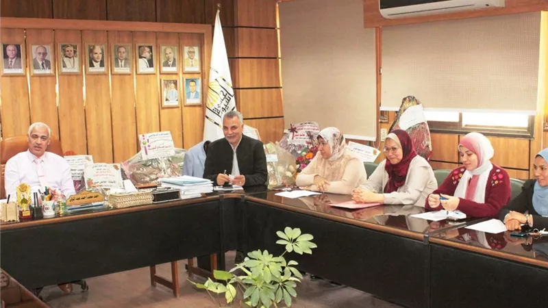 جامعة أسيوط تطلق خطة شاملة لنشر الوعي بالمشكلات النفسية والدراسية للطلاب