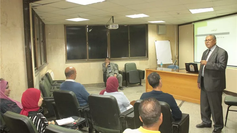 جامعة أسيوط تنظم دورة تدريبية حول 