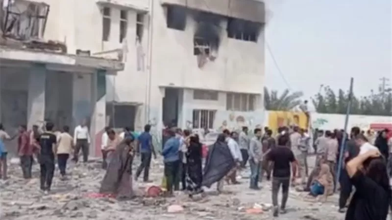 إيران تتهم أمريكا وإسرائيل باستهداف 600 مدرسة ومركز تعليمي