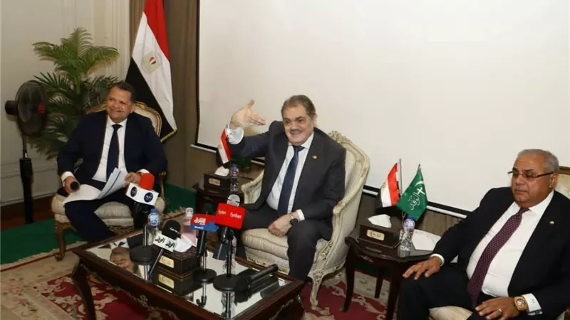 رئيس «الوفد»: تخارج الدولة من 55 نشاطًا لم يُترجم إلى واقع ملموس