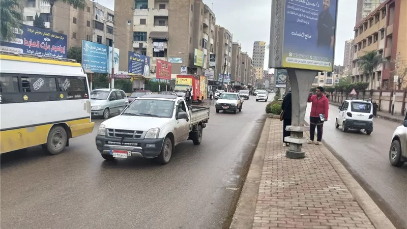 غلق ميناء الصيد ببرج البرلس وأمطار خفيفة تضرب مدن كفر الشيخ|فيديو 