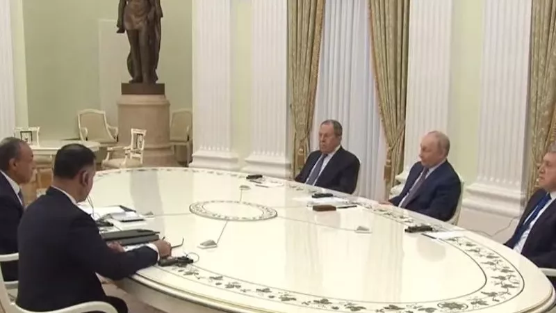 بوتين لوزير الخارجية: نسعد بدعوة الرئيس السيسي لزيارة موسكو|فيديو