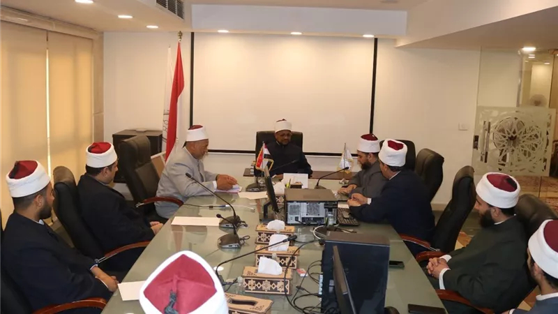 البحوث الإسلامية يوجه بضرورة تحديث الخطاب الدعوي وتعزيز التواصل مع الجمهور