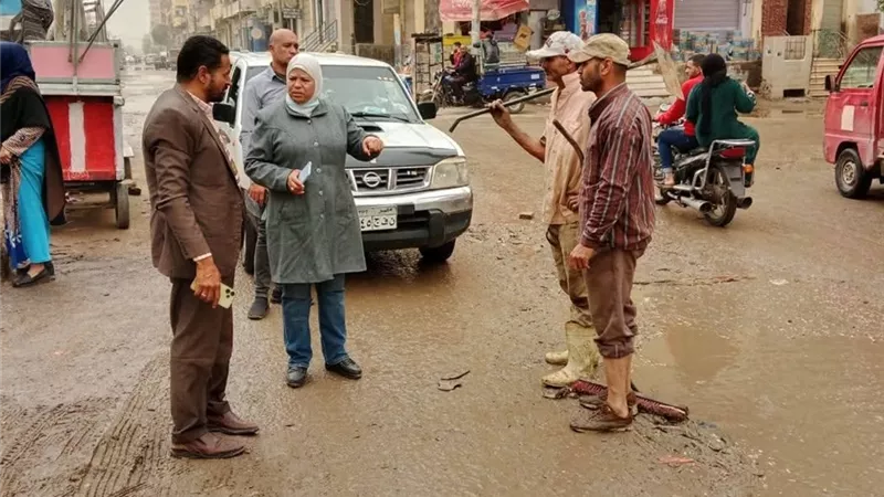 تحركات عاجلة ببني مزار لشفط مياه الأمطار ورفع المخلفات من الشوارع