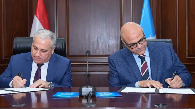 بروتوكول بين محافظة الإسكندرية والوطنية للصحافة لتطبيق الهوية البصرية