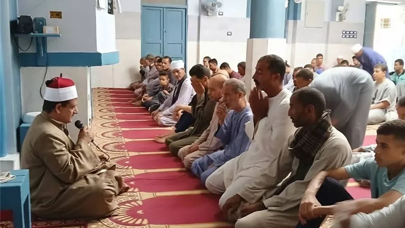 من منابر أسيوط.. رسائل هامة حول حقوق اليتيم في خطبة الجمعة اليوم