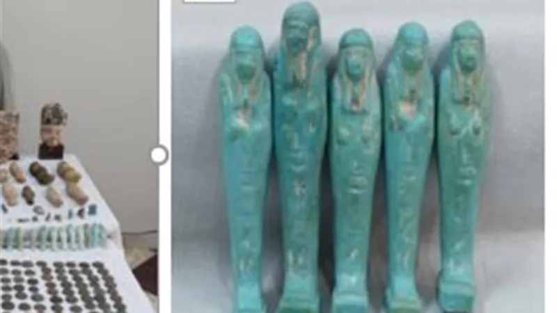 من باطن الجبل إلى قبضة الأمن.. ضبط 277 قطعة أثرية بحوزة تاجر في المنيا