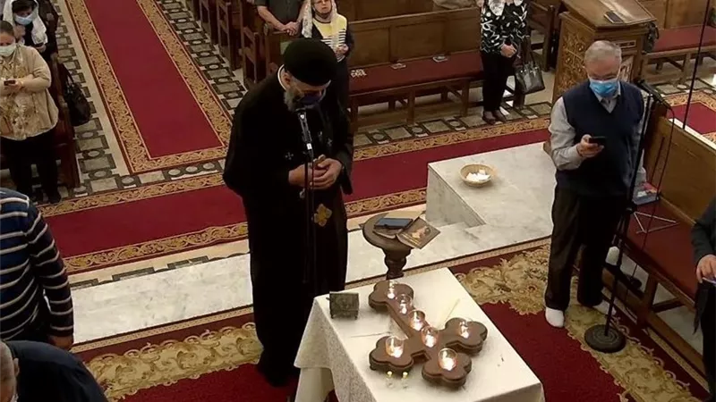 قبل أسبوع الآلام.. أسرار «صلاة القنديل» في جمعة ختام الصوم بالكنيسة 