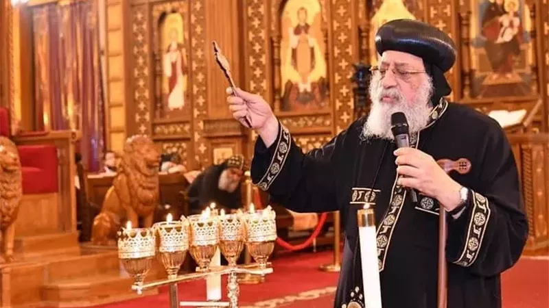 من دير الأنبا بيشوي.. البابا تواضروس يترأس صلوات جمعة ختام الصوم والقنديل