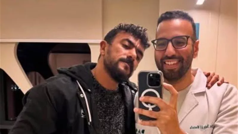 بعد نفيه إجراء أي عمليات تجميل.. مركز ينشر صورا لأحمد العوضي 