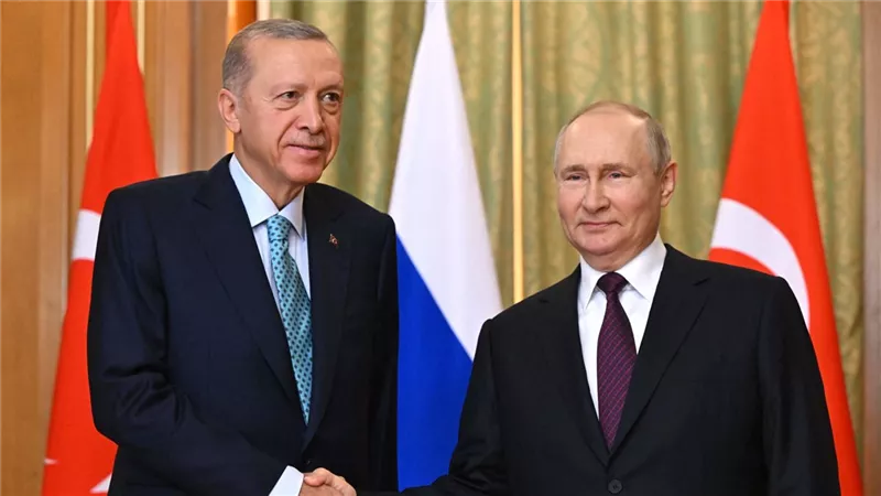 بوتين وأردوغان يتفقان على ضرورة وقف الحرب في إيران فورًا 