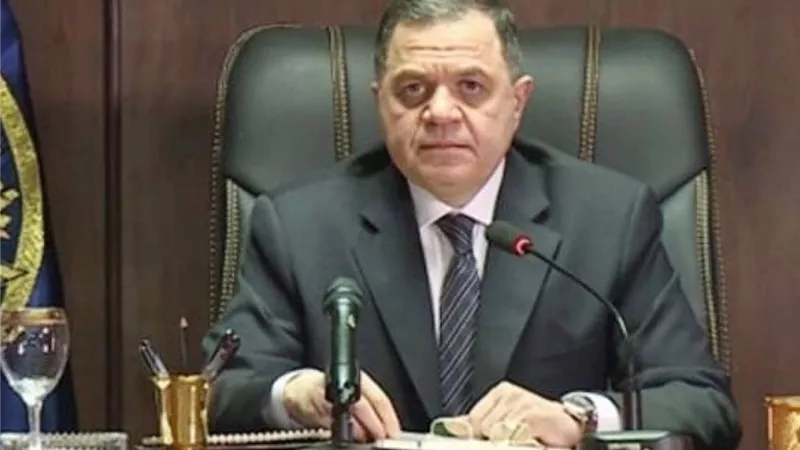 وزيرالداخلية يوافق لـ21 مواطنًا على الجنسية الأجنبية