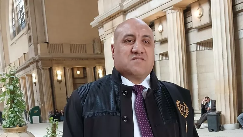غياب رئيس 
