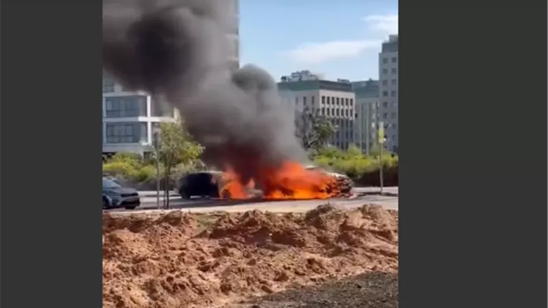 وسط تل أبيب.. انفجار قنبلة عنقودية بالقرب من مقر وزارة الدفاع الإسرائيلية