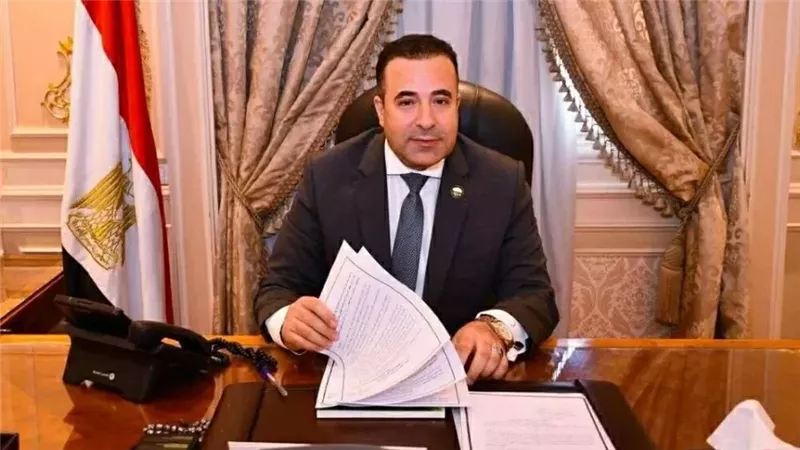 رئيس «اتصالات النواب» يكشف ملامح قانون حماية الأطفال من مخاطر الإنترنت