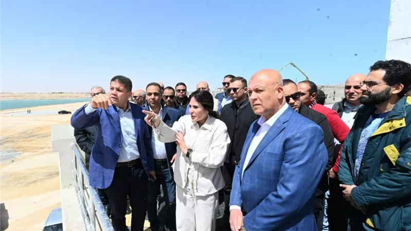 وزيرة الإسكان تتفقد مشروعات «نيو مارينا» والعلمين الجديدة بالساحل الشمالي 