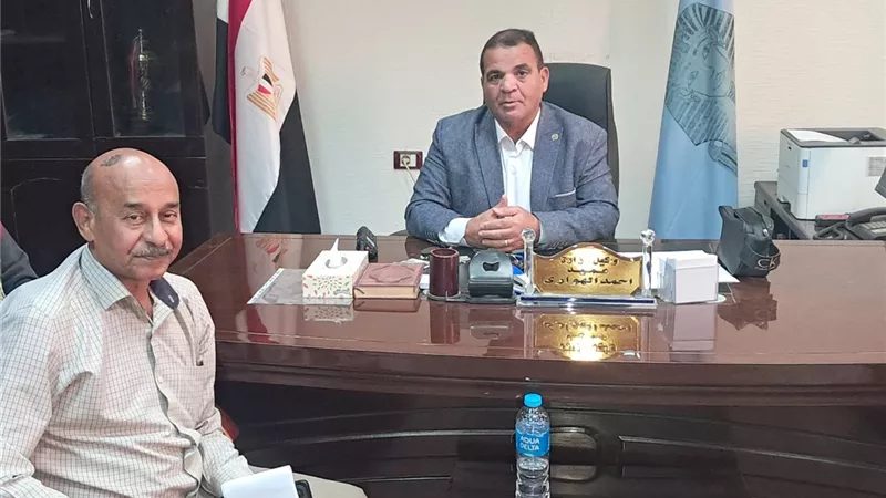بحضور الجهات المعنية رئيس مدينة إسنا يتابع خطة تطوير المنطقة السياحية 