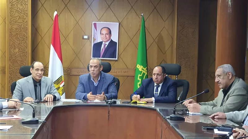 مدير مديرية التربية والتعليم بالقليوبية يضع خطة تطويرية للمدارس