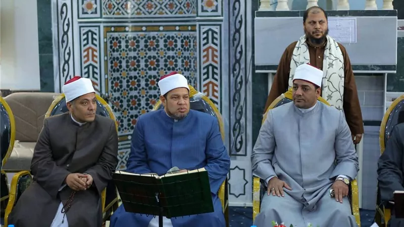 مدير أوقاف كفر الشيخ يعقد «مقرأة الأئمة» بمسجد النور الغربي بسيدي سالم
