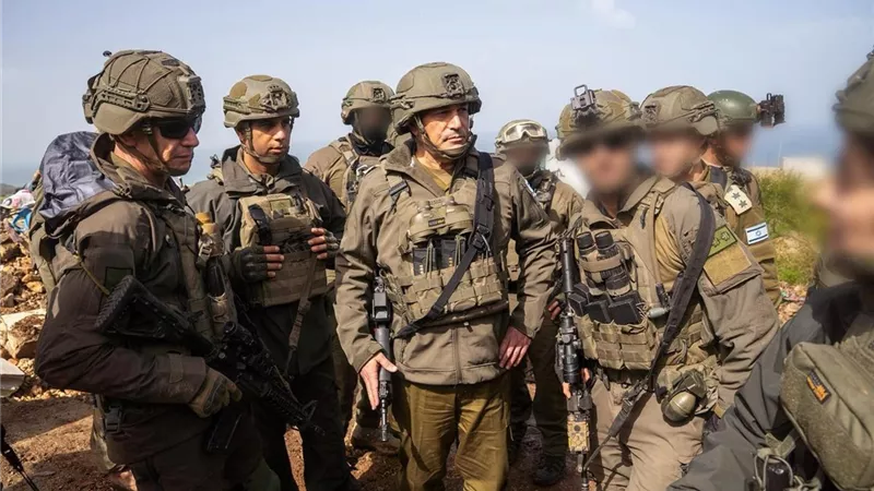 بعد الخسائر.. رئيس أركان جيش الاحتلال يزور جنوب لبنان سرًا لرفع المعنويات