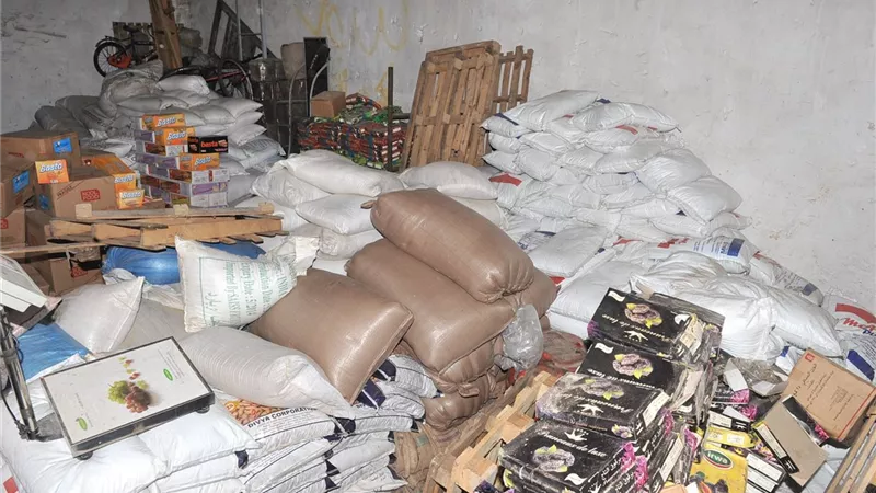 ضبط 3400 عبوة غذائية فاسدة في طنطا ضمن  حملات تموينية مكبرة 