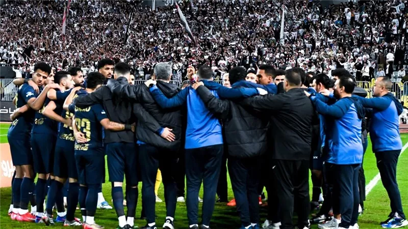 سيمفونية زملكاوية.. أيمن يونس يشيد بلاعبي الزمالك عقب رباعية المصري 