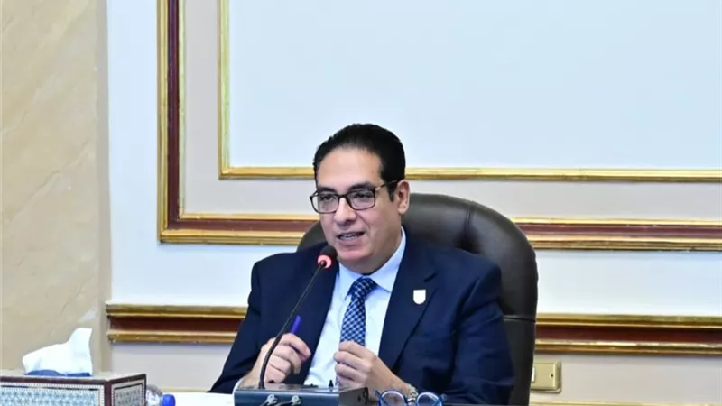 جامعة القاهرة: انتهاء أعمال لجنة ترشيح عميد كلية الحقوق ورفع التوصيات 