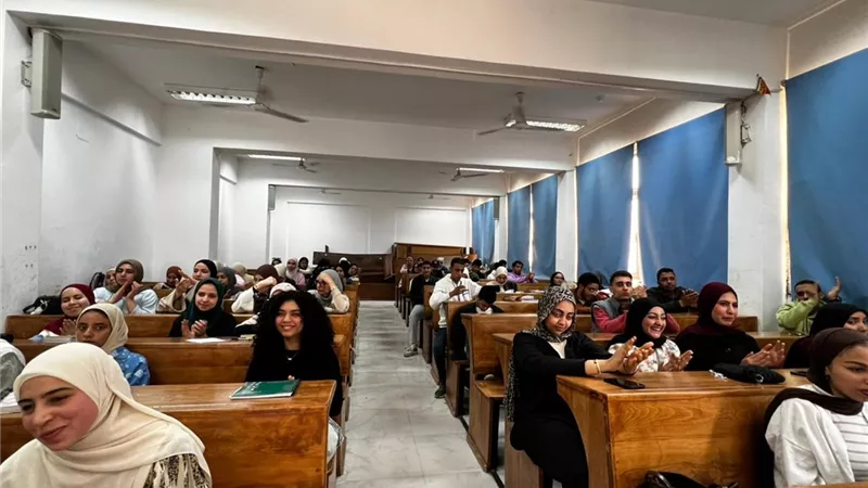 بيئة الإسماعيلية تشارك في الأسبوع البيئي بجامعة قناة السويس