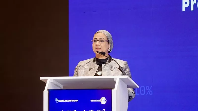 «القومي للمرأة» والبنك الدولي يناقشان التمكين الاقتصادي 