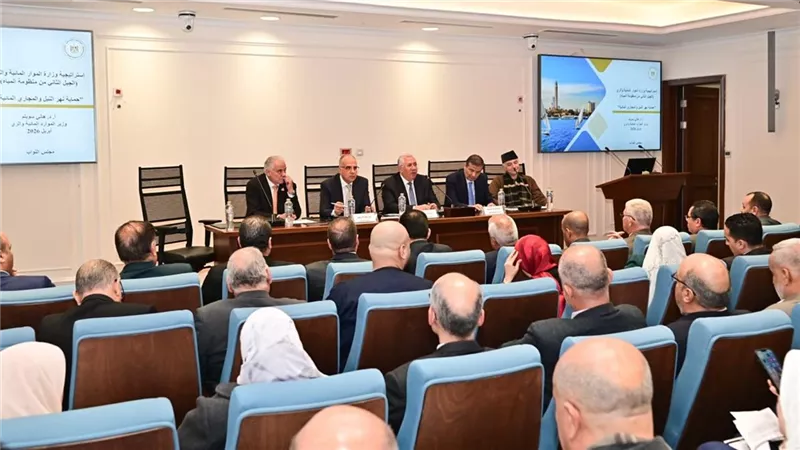 علاء فاروق: دعم صغار المزارعين وتطوير الإرشاد الزراعي على رأس الأولويات