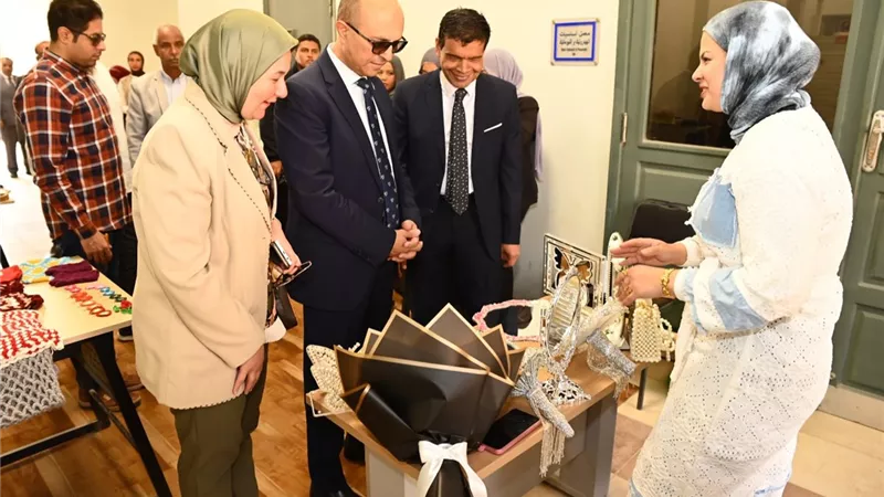 المنشاوي يفتتح وحدة مناهضة العنف ضد المرأة بجامعة أسيوط التكنولوجية الدولي