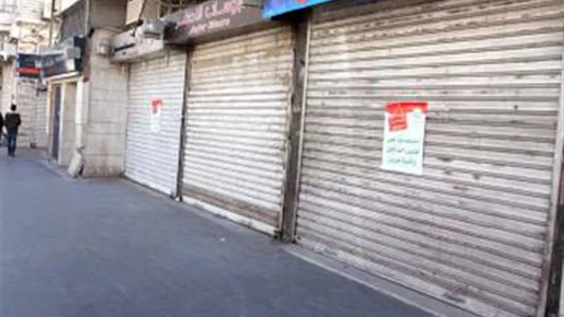 تطبيقًا لقرار الحكومة.. ضبط 894 منشأة تجارية لم تلتزم بقرار غلق المحلات