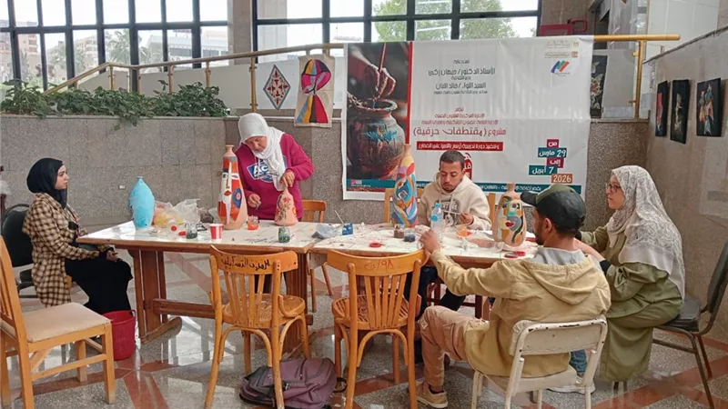 ختام ورشة الرسم بالتمبرا على الفخار بالإسماعيلية ضمن مشروع 