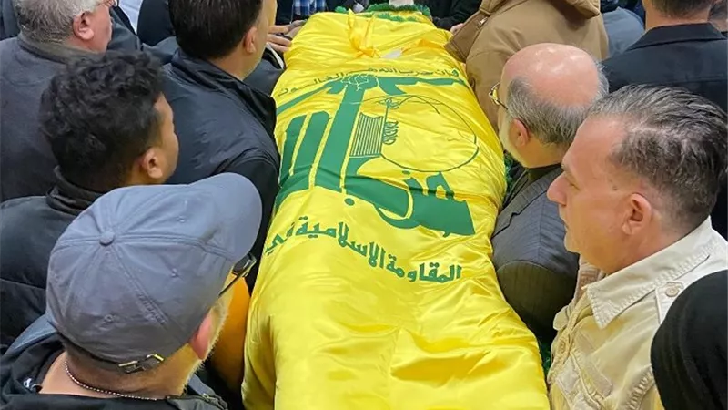 أنباء عن اغتيال شقيق الناطق السابق باسم حزب الله