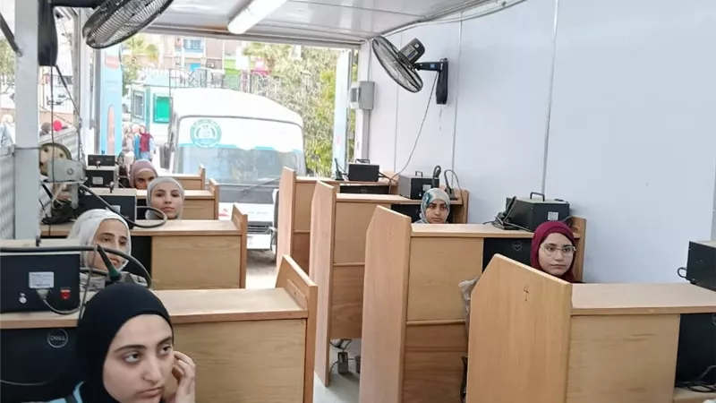 مديرية العمل بالإسماعيلية تطلق دورة لتعليم اللغة الإنجليزية لطلبة التمريض