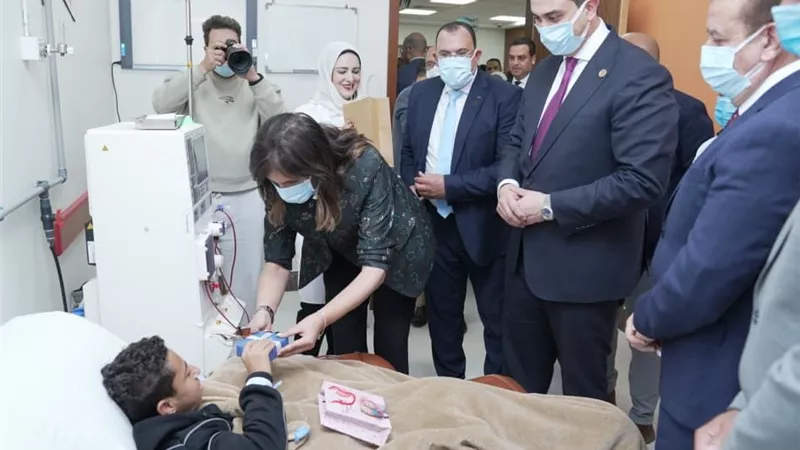 رئيس هيئة الرعاية الصحية:صرف مكافأة تشجيعية للعاملين بمستشفى النصر 