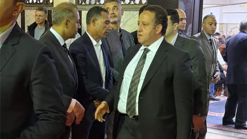 نقيب المهندسين يؤدي واجب العزاء في الشهيد المهندس حسام صادق خليفة