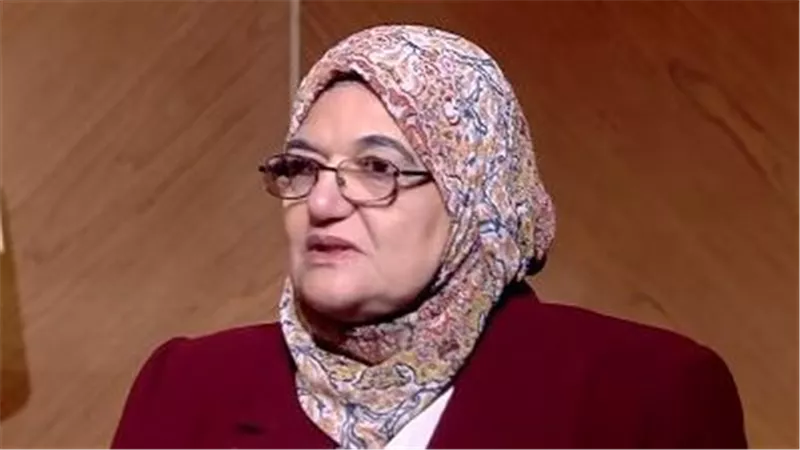 نفيسة عبدالفتاح: أطالب «اتحاد كتاب مصر» بتحقيق العدالة في ملف العلاج|خاص 